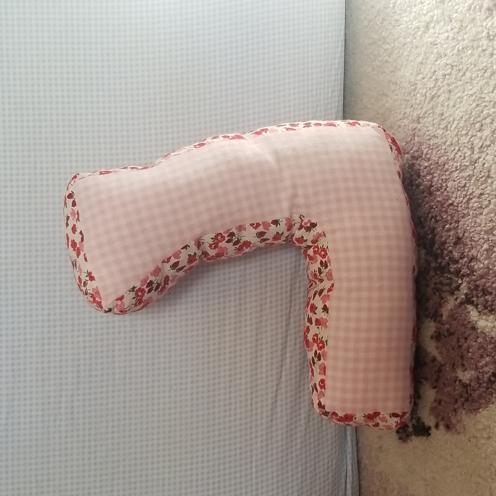 Handmade Decorative Pillow "L" - Picture 2 of 2